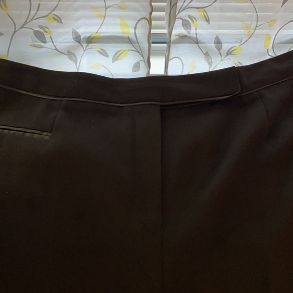 Selling size 15 Reitmans brand dress pants black - Picture 2 of 3